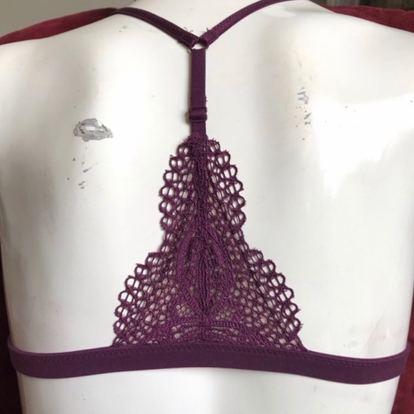 VICTORIAS SECRET BRA - Picture 3 of 3